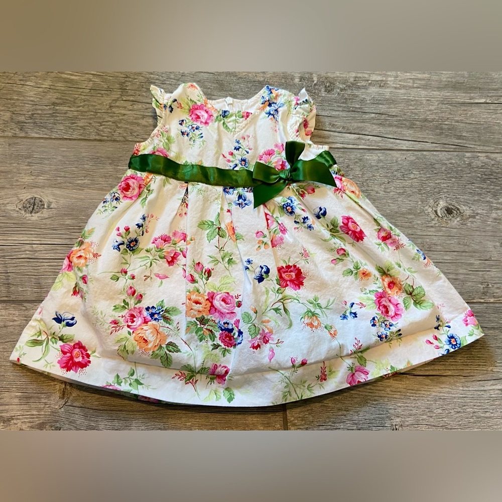 Hanna Andersson Formal Flower Dress with green bow size 70/6-12 month